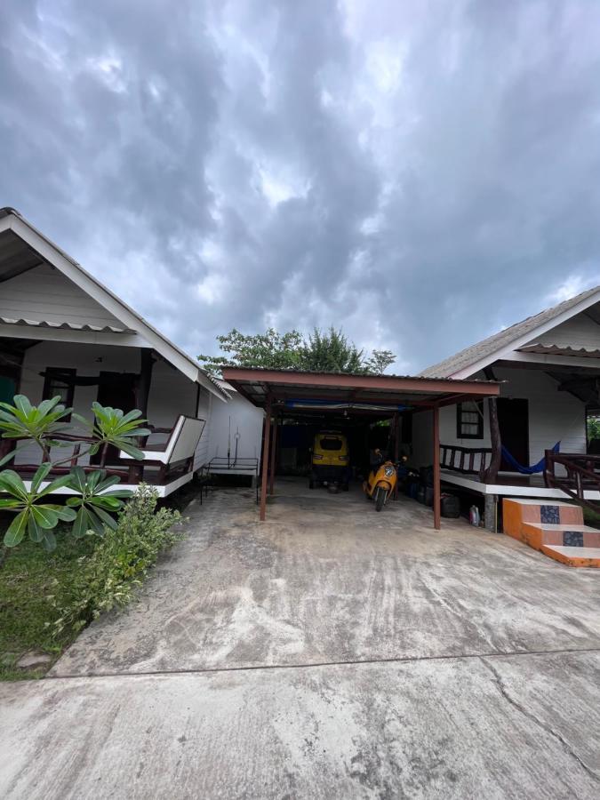 Hotel Pyramid Bungalow Ban Laem Sai Exterior foto